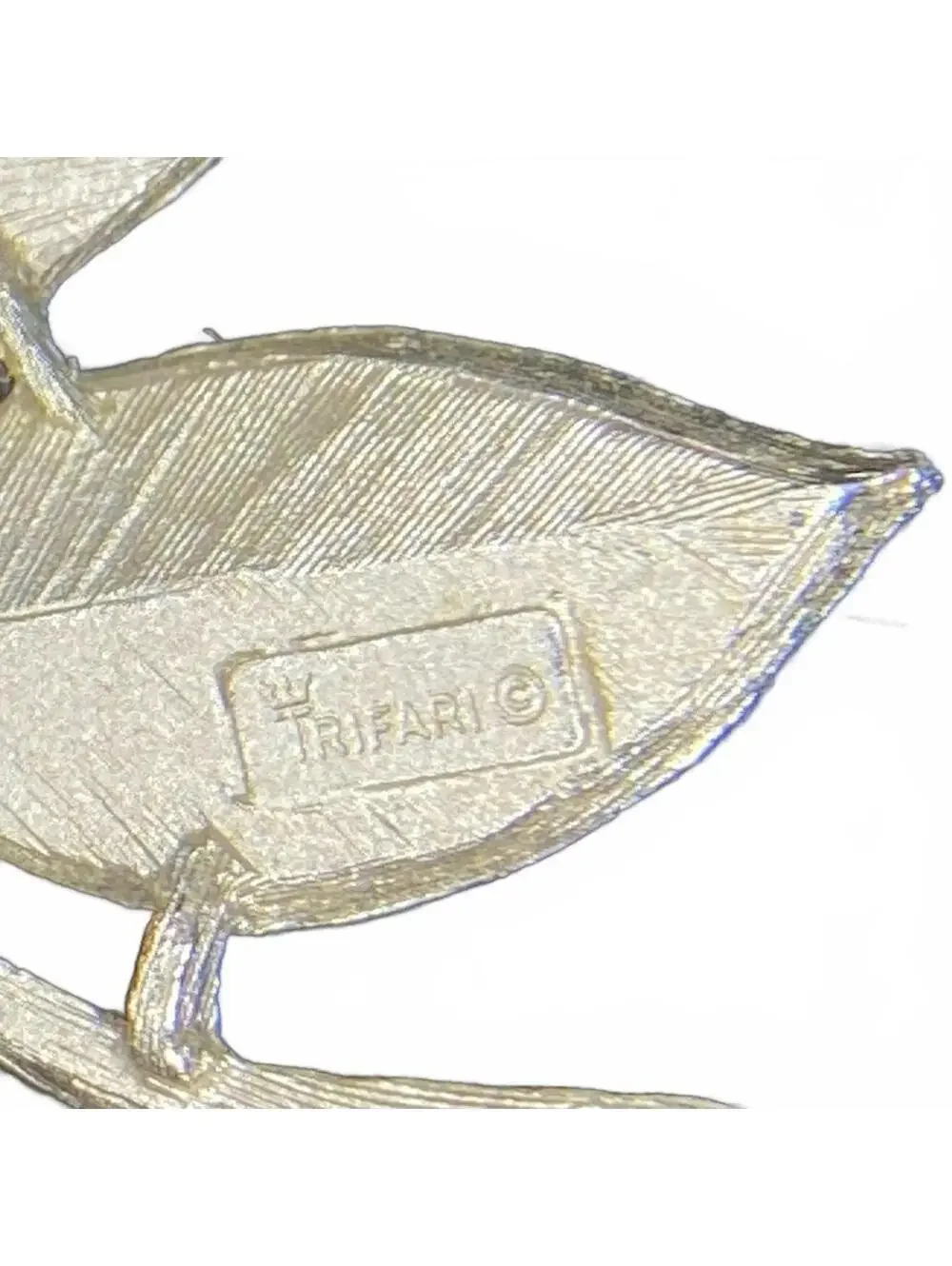 Crown Trifari Leaf Brooch Silver Tone Vintage Signed